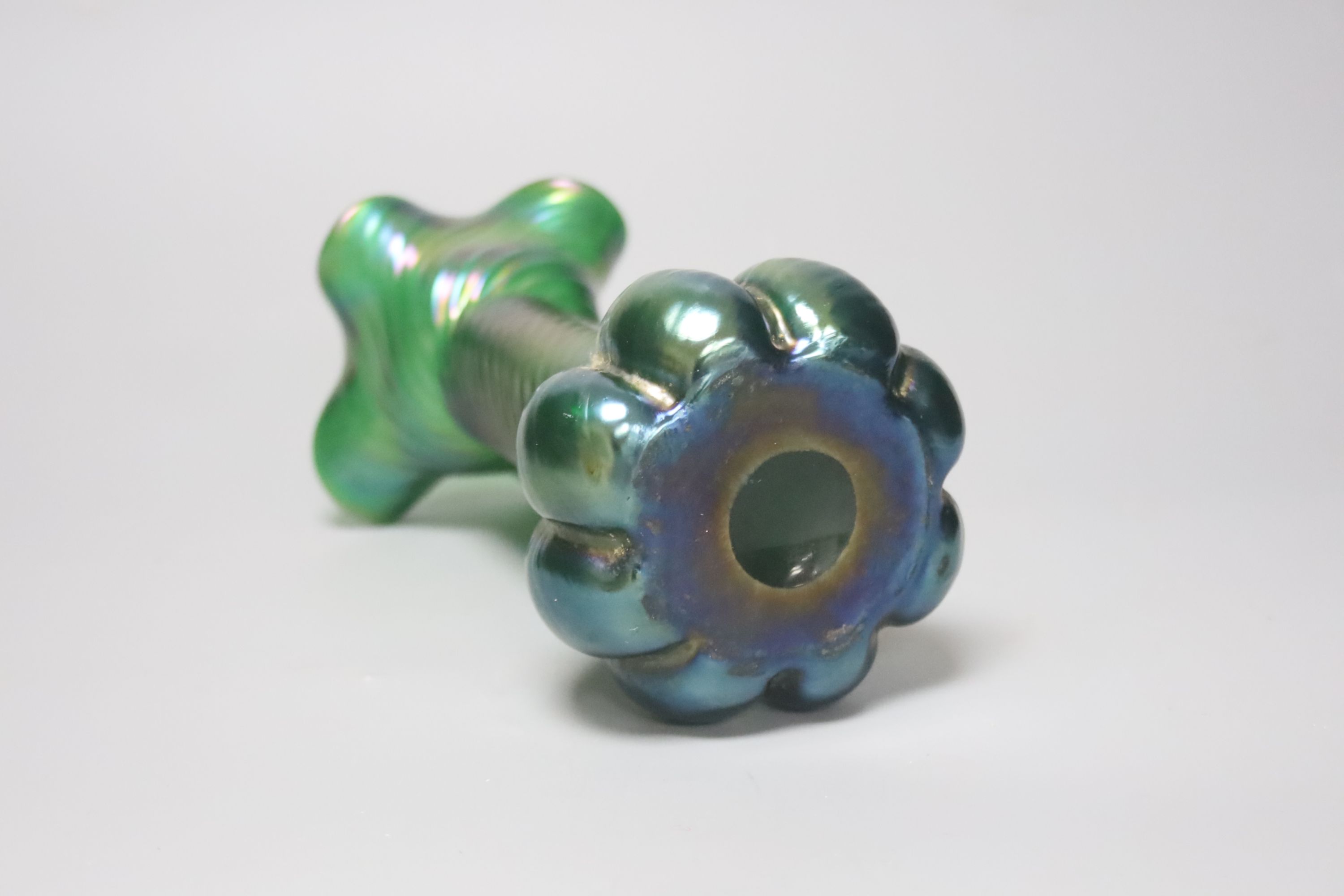 A Loetz style lustre glass vase, height 21cm